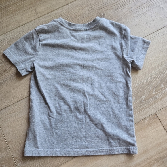 Air Jordan & Tommy Bahama Set of 2 short sleeve tees size 6 VGUC - Picture 12 of 12